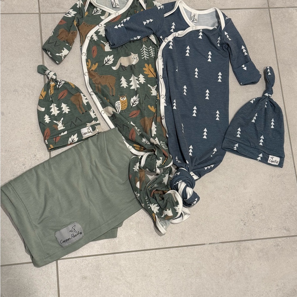Copper Pearl Baby Outfit Set with Hats